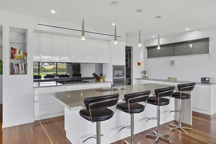 Fourth view of Homely house listing, 2 Cramond Street, Warrnambool VIC 3280