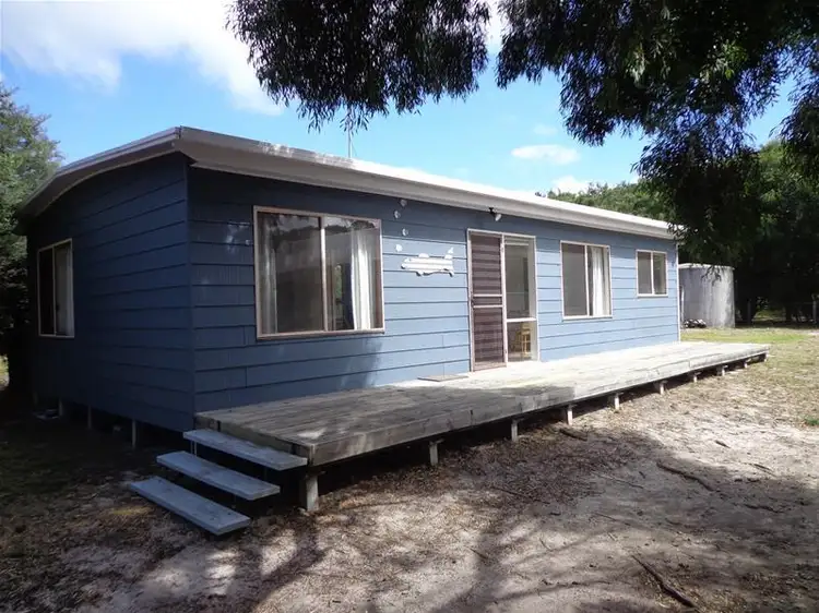 47 Central Avenue, Loch Sport VIC 3851