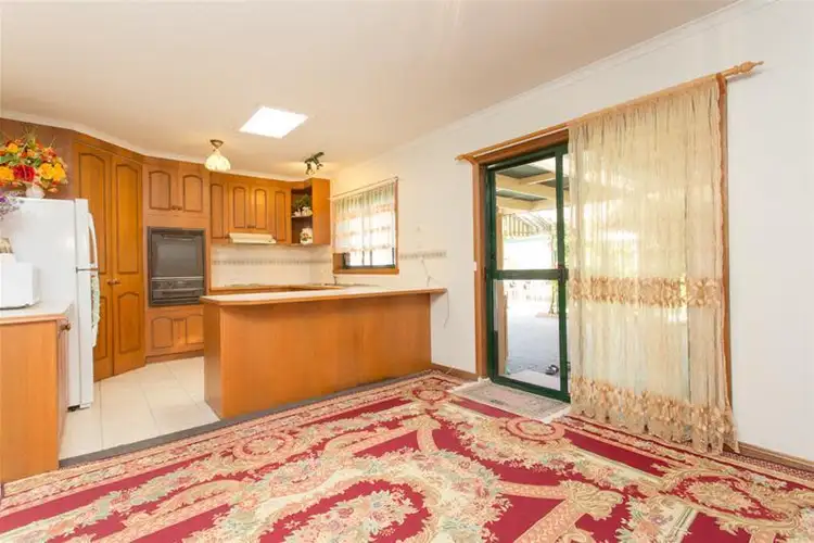 Sixth view of Homely house listing, 2 Patricia Drive, Mildura VIC 3500
