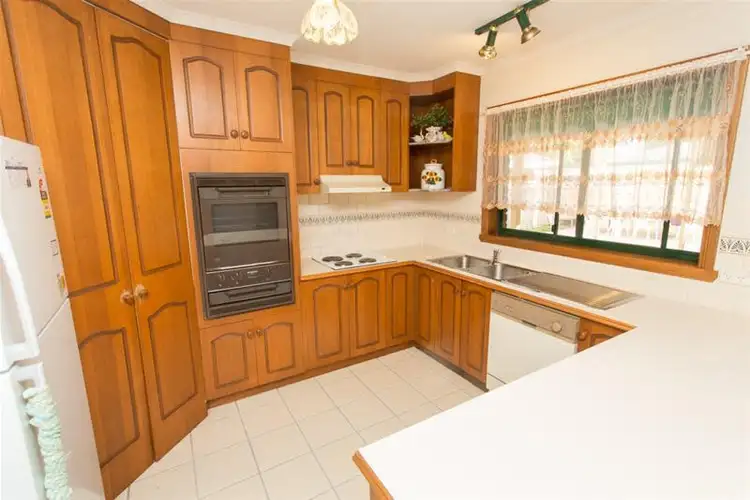 Seventh view of Homely house listing, 2 Patricia Drive, Mildura VIC 3500
