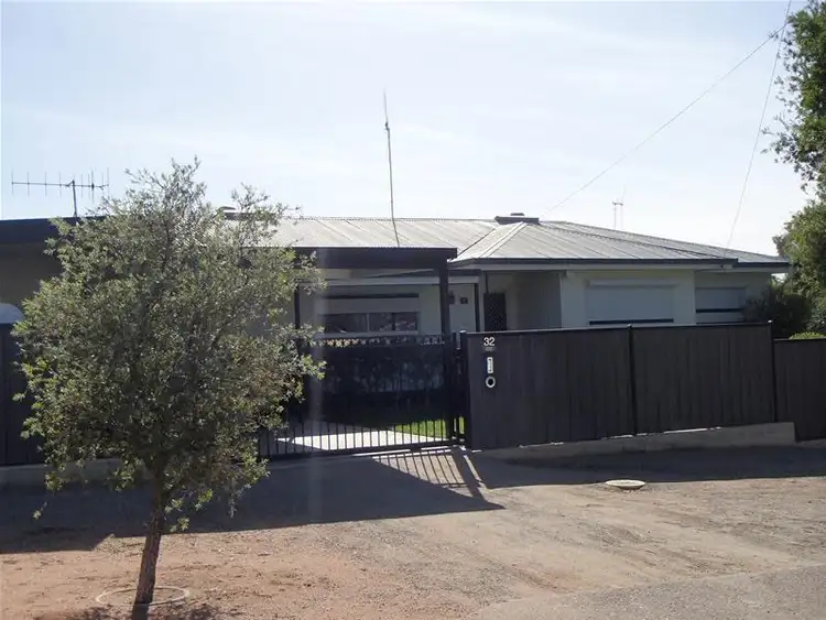 32 Central Street, Broken Hill NSW 2880