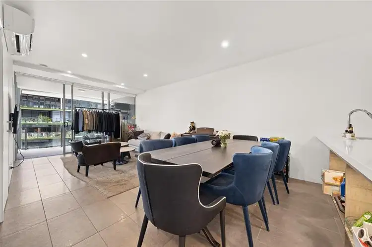10905/16 Edmondstone Street, South Brisbane QLD 4101