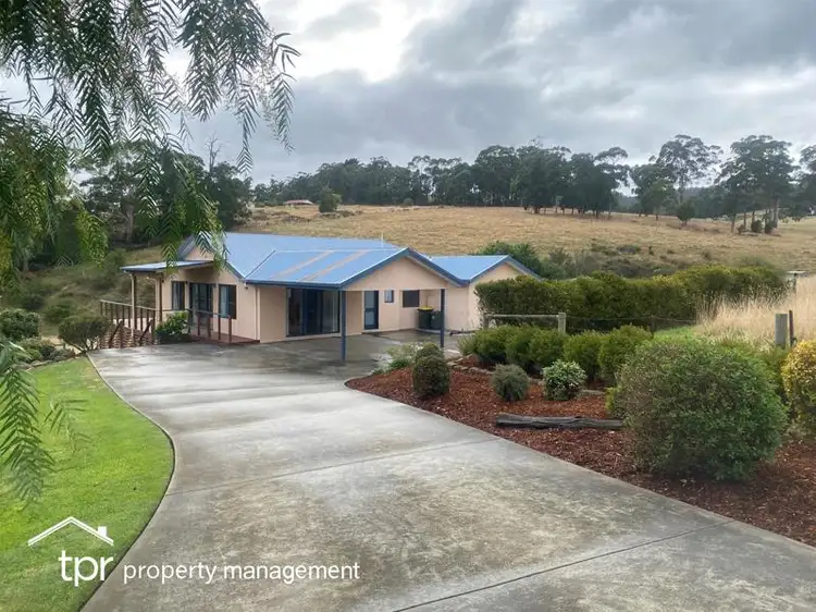 5 Browns Road, Lower Wattle Grove TAS 7109