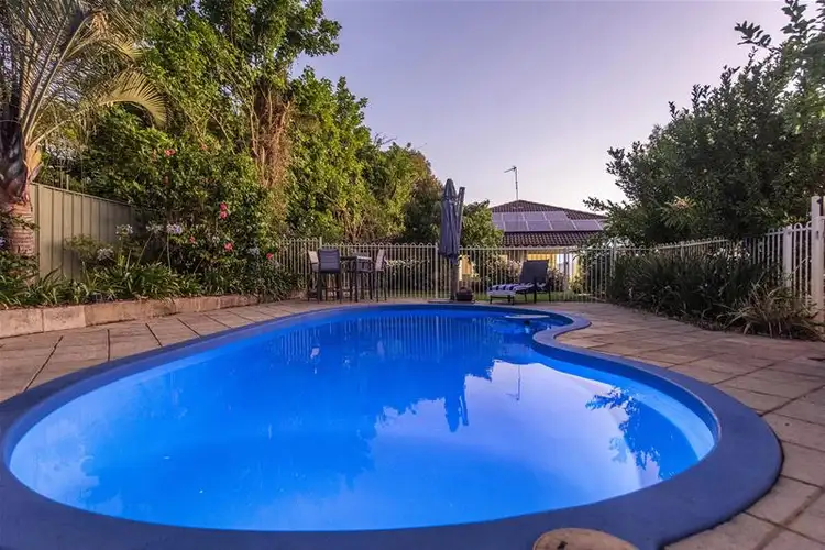 22 Buckingham Road, Kelmscott WA 6111
