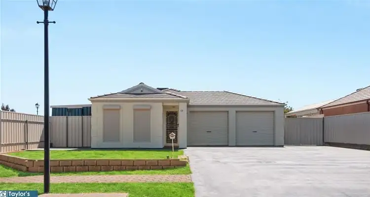 13 Cyclamen Avenue, Para Hills West SA 5096