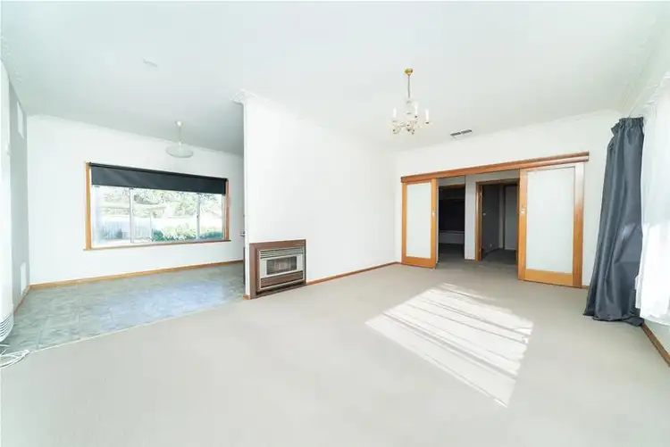 Sixth view of Homely house listing, 121 Burrows Street, Mildura VIC 3500