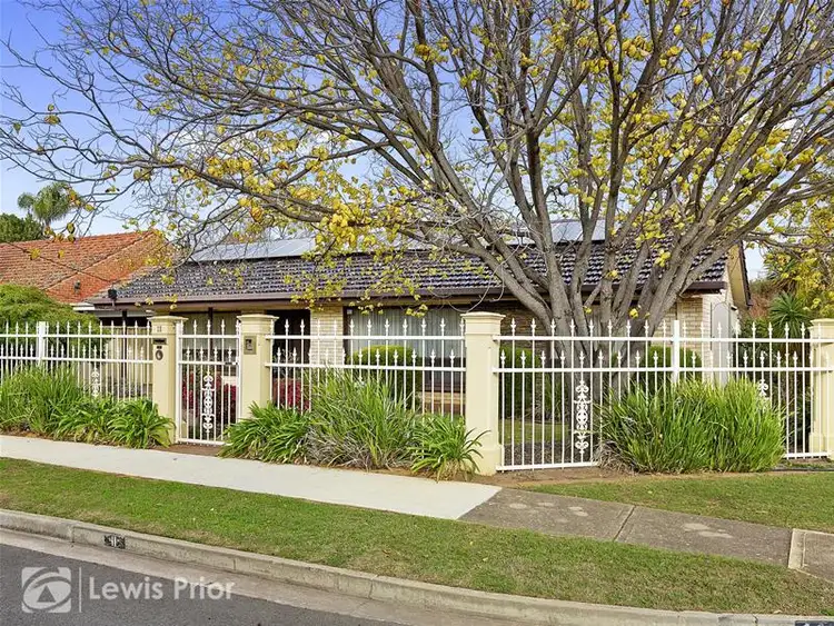 11 Essex Street, Brighton SA 5048