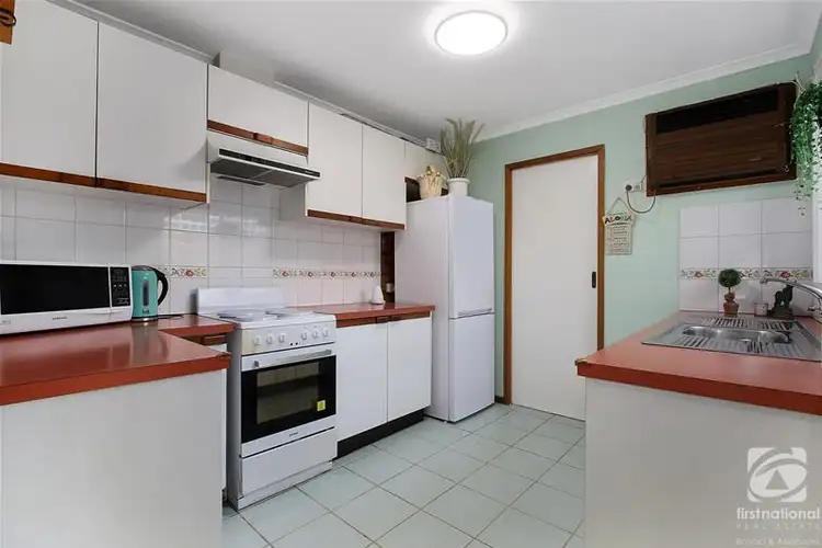 Sixth view of Homely unit listing, 2/1 Eltham Court, Wodonga VIC 3690
