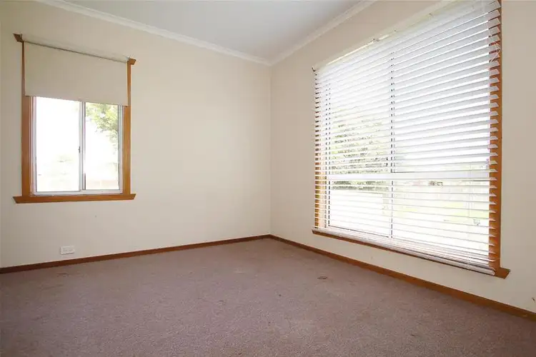 Fifth view of Homely house listing, 2 Price Place, Warrnambool VIC 3280