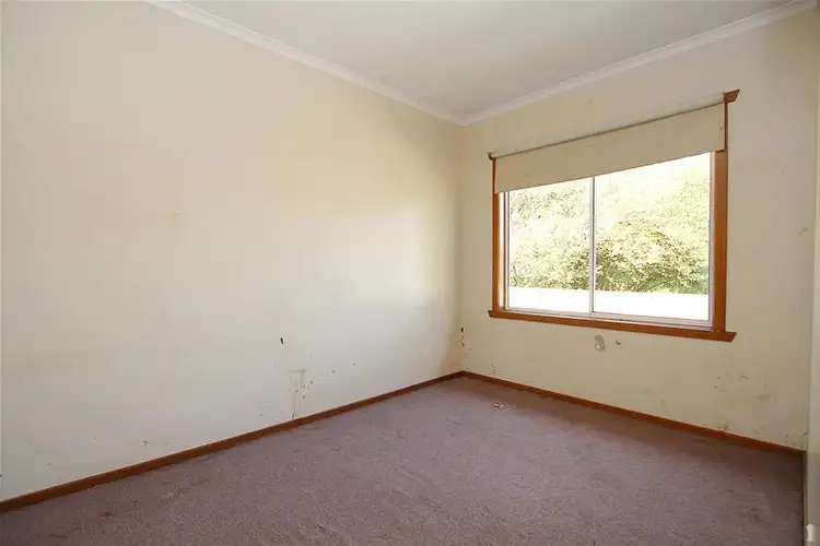 Sixth view of Homely house listing, 2 Price Place, Warrnambool VIC 3280
