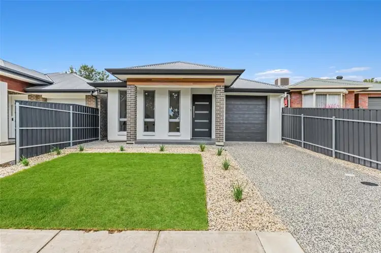 21 Ashley Avenue, Ridgehaven SA 5097