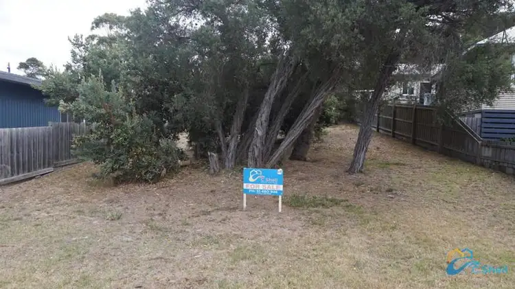 129 National Park Road, Loch Sport VIC 3851