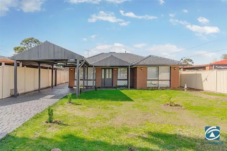 30 Redesdale Street, Meadow Heights VIC 3048