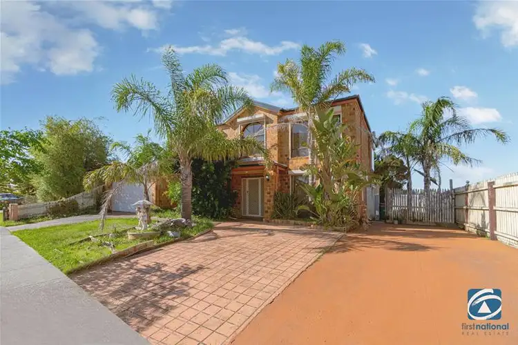 28 Spence Avenue, Roxburgh Park VIC 3064