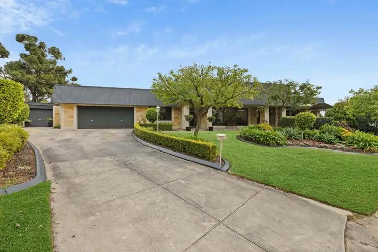 33 Golf Drive, Fairview Park SA 5126