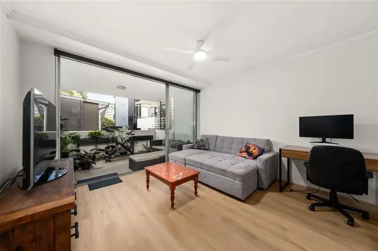 Third view of Homely apartment listing, 33/20 Donkin Street, West End QLD 4101