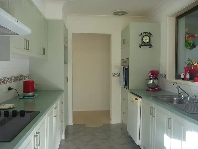Third view of Homely house listing, 3 Hillview Place, Sunshine Bay NSW 2536
