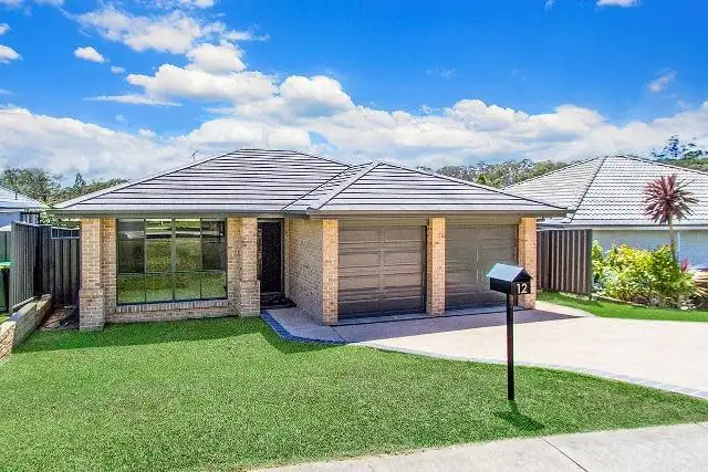 12 Connemara Street, Wadalba NSW 2259