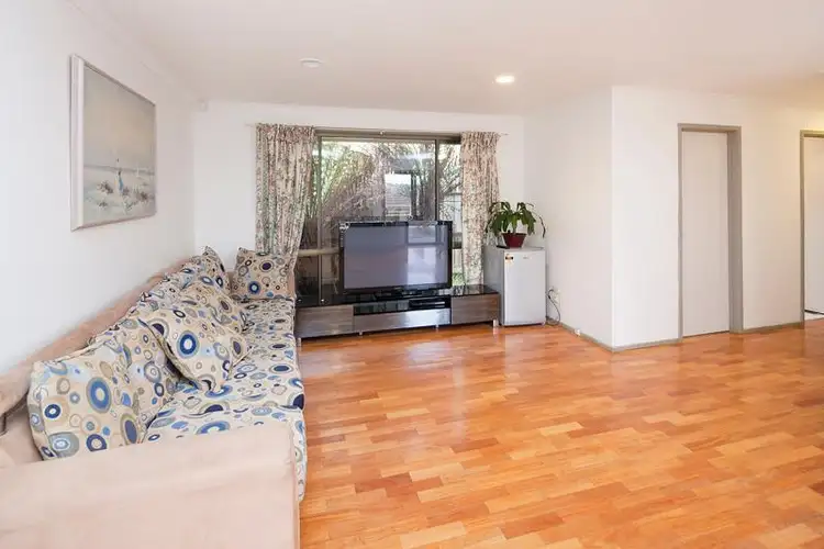 Seventh view of Homely house listing, 2 Redleap Court, Endeavour Hills VIC 3802