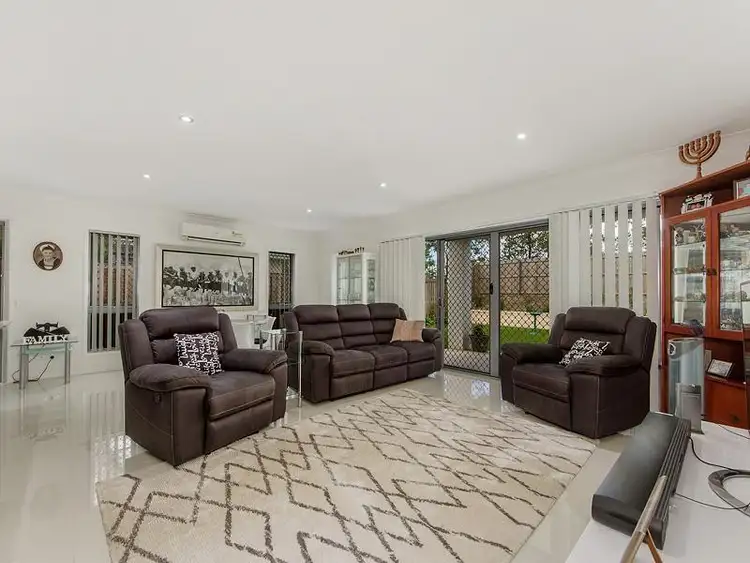 1/22 Carmen  Court, Oxenford QLD 4210