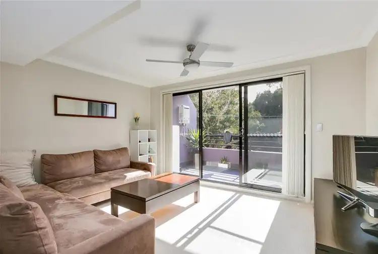 Sixth view of Homely unit listing, 6/36 Clarence Avenue, Dee Why NSW 2099