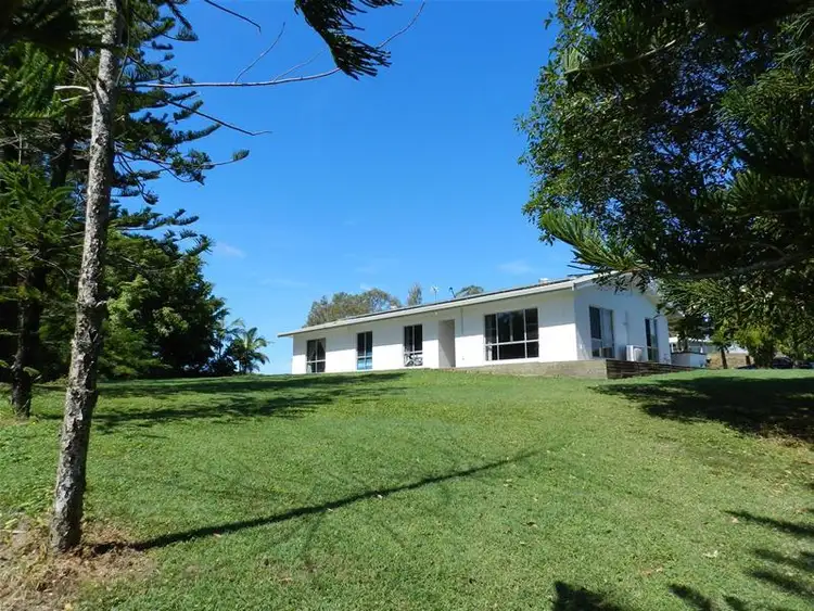 27 Grieshaber Drive, Sarina QLD 4737