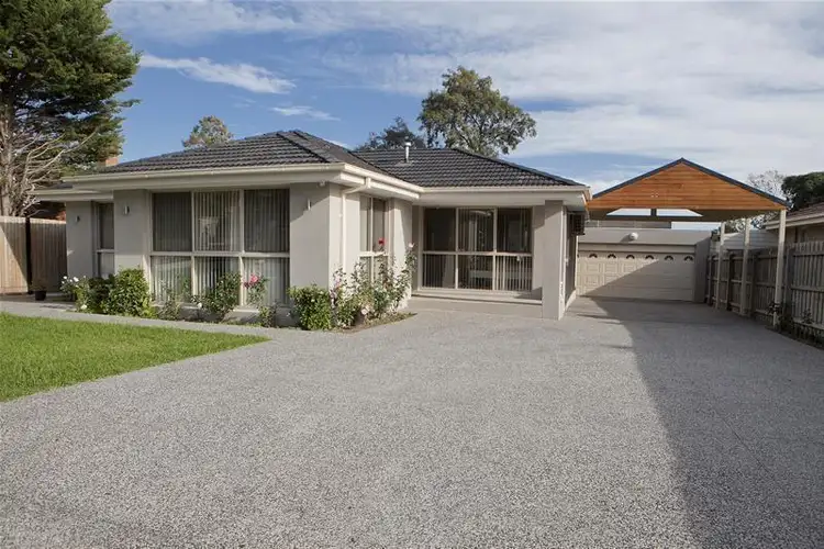 134 James Cook Drive, Endeavour Hills VIC 3802