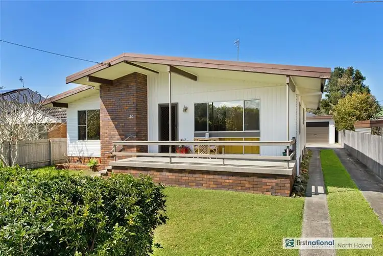 20 Woodford Road, North Haven NSW 2443