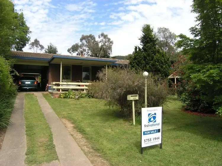 104 Coronation Avenue, Bright VIC 3741