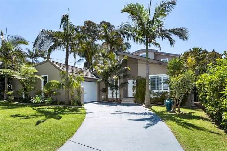 16 Fiona Street, Belrose NSW 2085