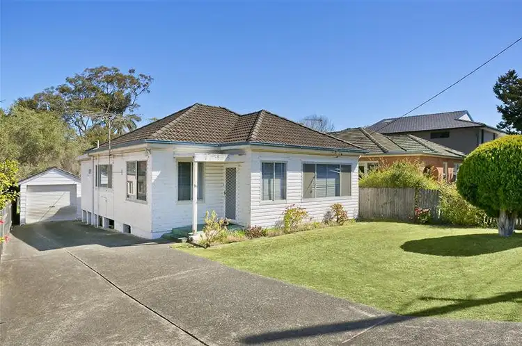 15 South Creek Road, Dee Why NSW 2099