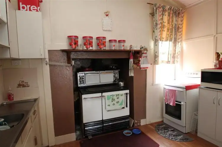 Fifth view of Homely house listing, 160 Cowper Street, Tenterfield NSW 2372