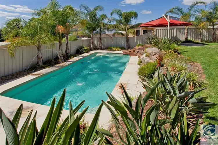 Second view of Homely house listing, 6 Toy Court, West Wodonga VIC 3690