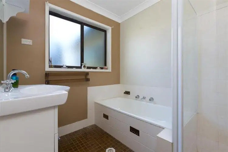 Sixth view of Homely house listing, 4 Towers Road, Shoalhaven Heads NSW 2535