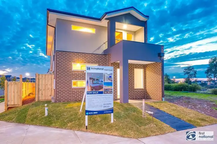 52 Sunnybank Drive, Point Cook VIC 3030