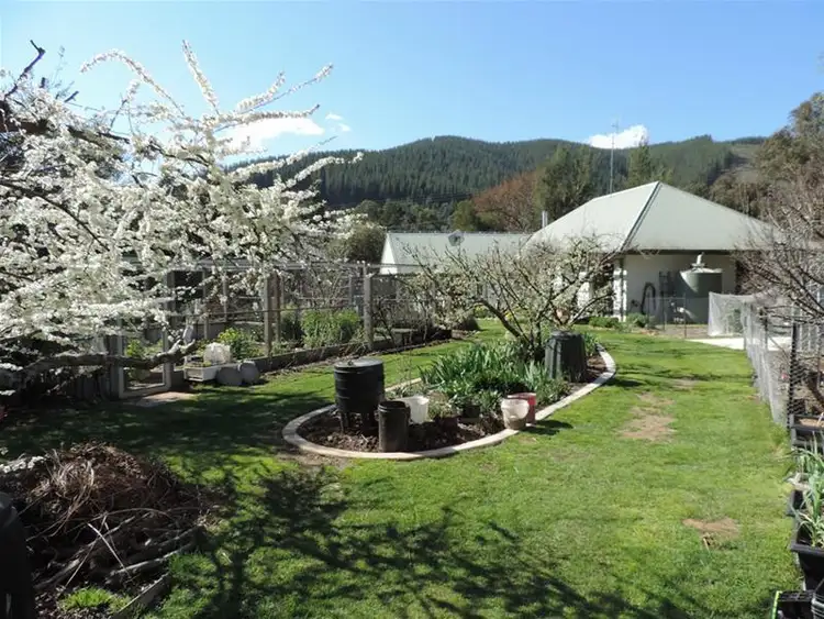 Fifth view of Homely house listing, 27 Ashwood Avenue, Bright VIC 3741