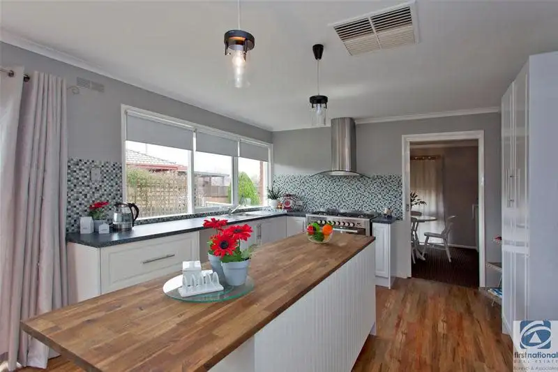 Main view of Homely house listing, 15 Emerald Avenue, Wodonga VIC 3690