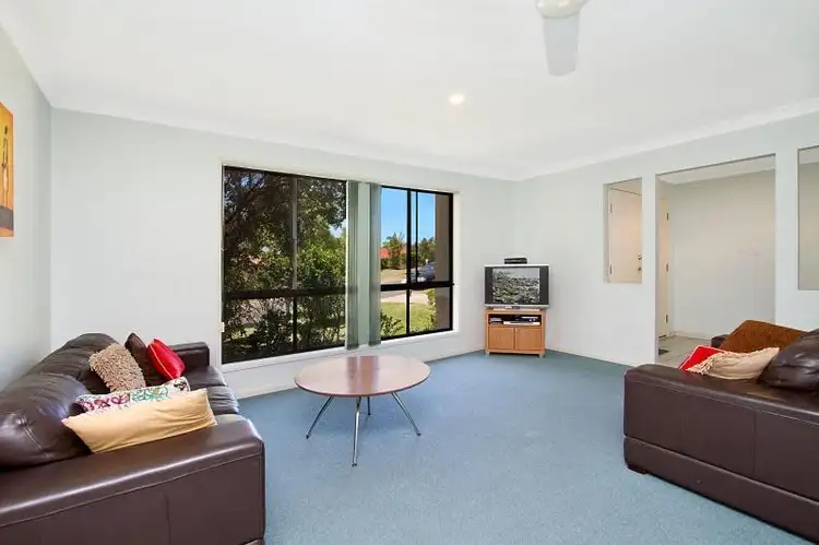 35 Tipuana Drive, Elanora QLD 4221