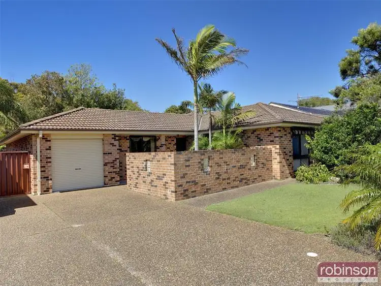 7 Amaroo Crescent, Fingal Bay NSW 2315