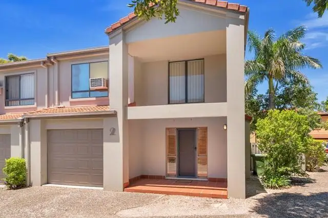 Main view of Homely townhouse listing, 2/120 Pohlman Street, Southport QLD 4215
