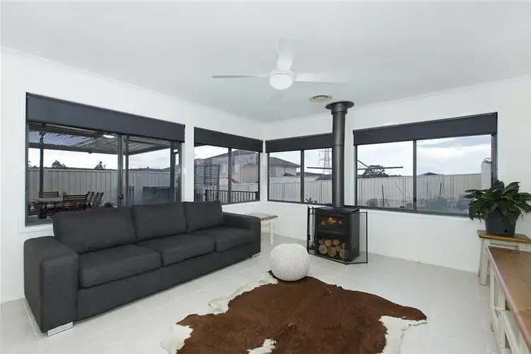 Second view of Homely house listing, 29 Vantage Circuit, Cameron Park NSW 2285
