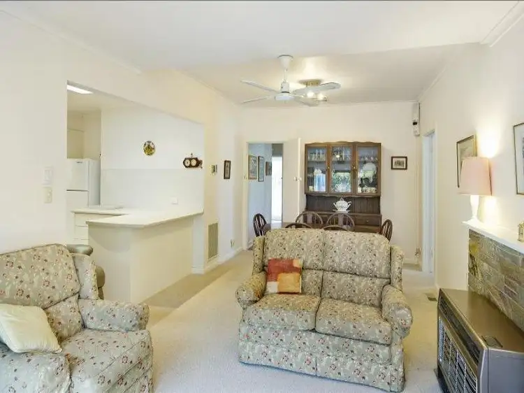 Second view of Homely house listing, 4 Regina Street, Ringwood VIC 3134