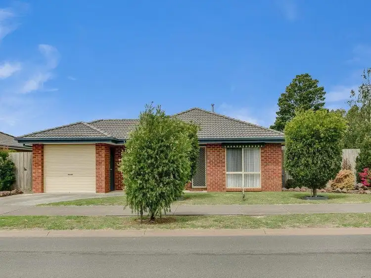 2 Brandary Place, Hastings VIC 3915