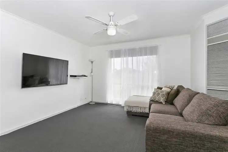 Second view of Homely house listing, 7 Melissa Court, Leopold VIC 3224