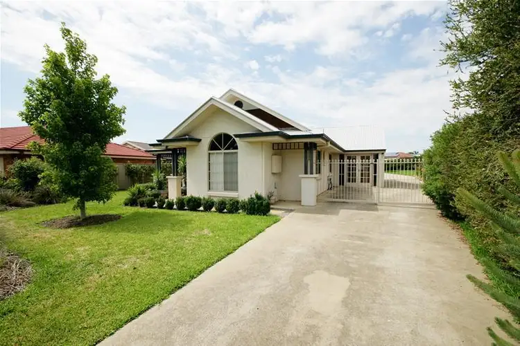 Main view of Homely house listing, 70 Yentoo Drive, Wagga Wagga NSW 2650