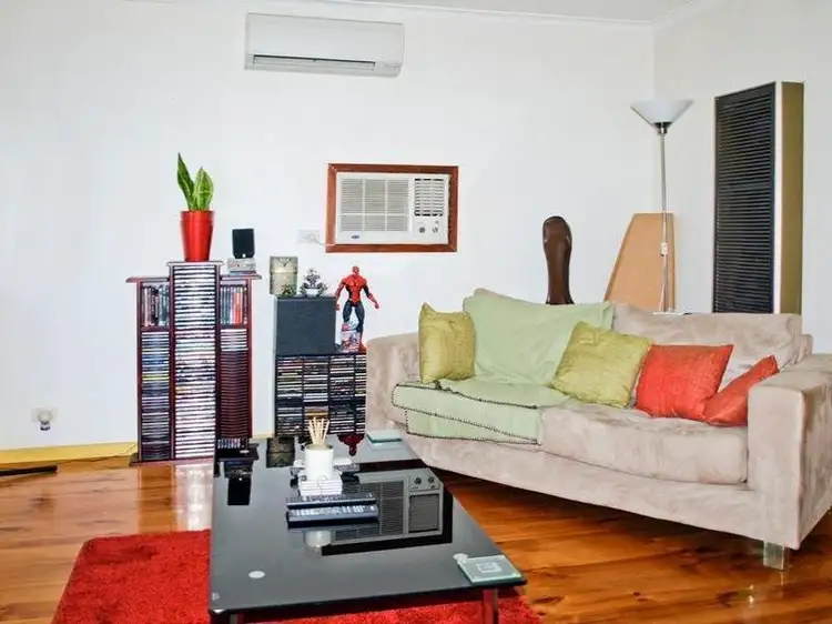 Second view of Homely unit listing, 2/7 Barkly Street, Ringwood VIC 3134