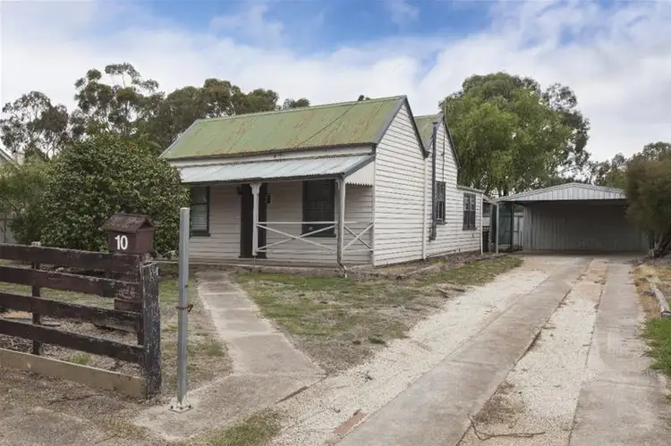 10 Smith Street, Ararat VIC 3377