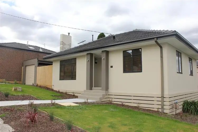 16 Laurel Avenue, Doveton VIC 3177