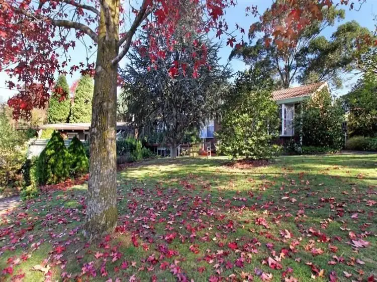 Second view of Homely house listing, 11 Hearthside Court, Ringwood VIC 3134