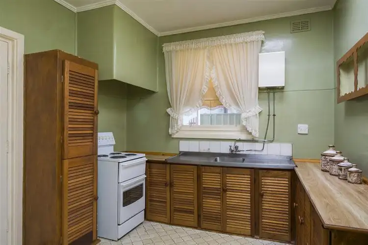 Fifth view of Homely house listing, 5 Salrak Avenue, Marion SA 5043